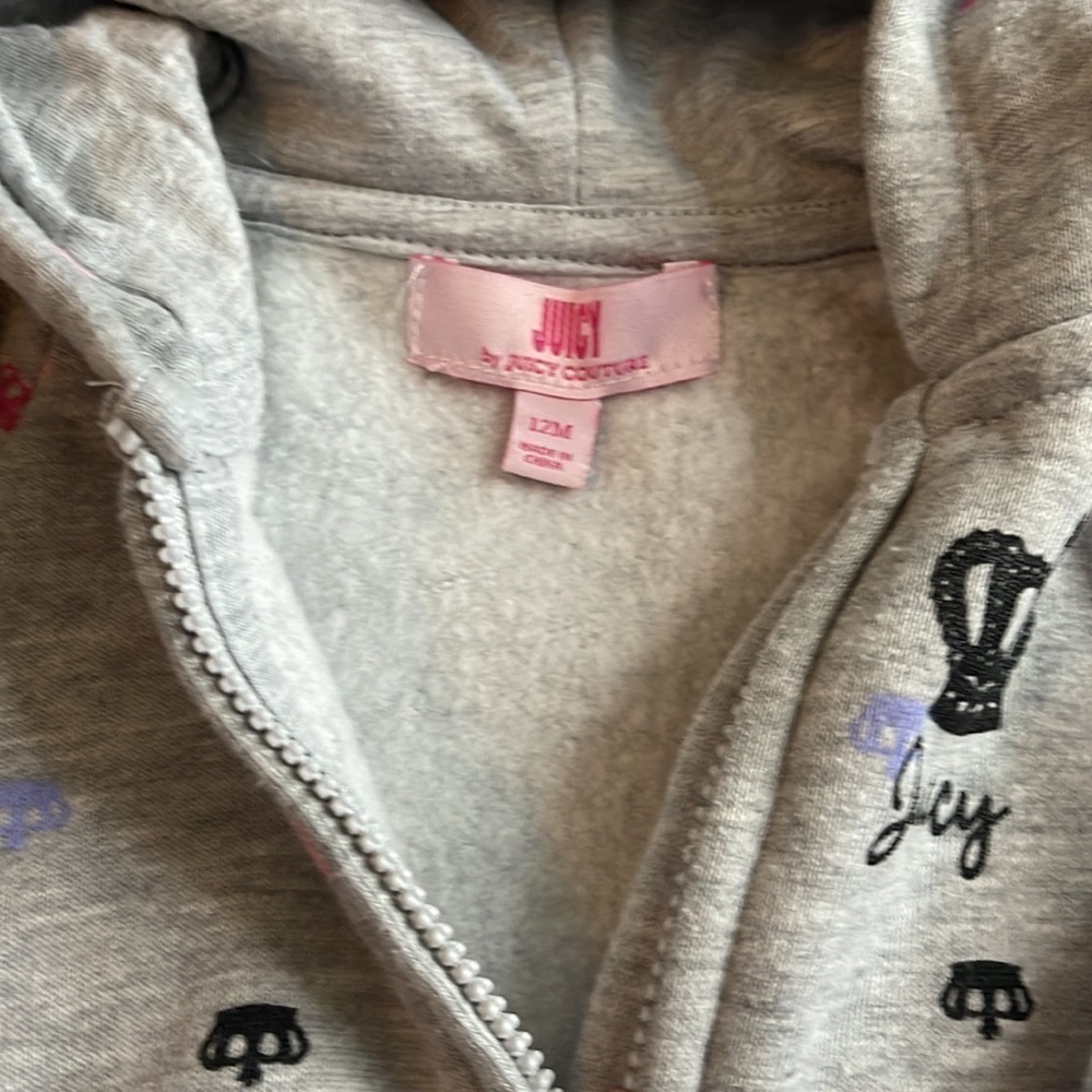 Juicy Couture 12mo set - Picture 5 of 10